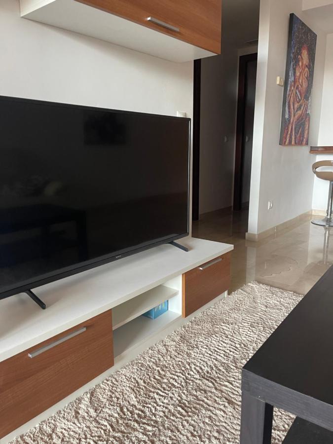 Apartment Parque Recoleta By Jolanta ตอร์เรเวียคา ภายนอก รูปภาพ